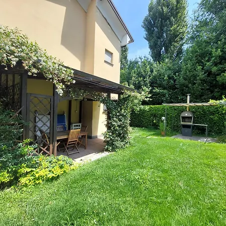 公寓 Bell'italia Peschiera 佩斯基耶拉德加达